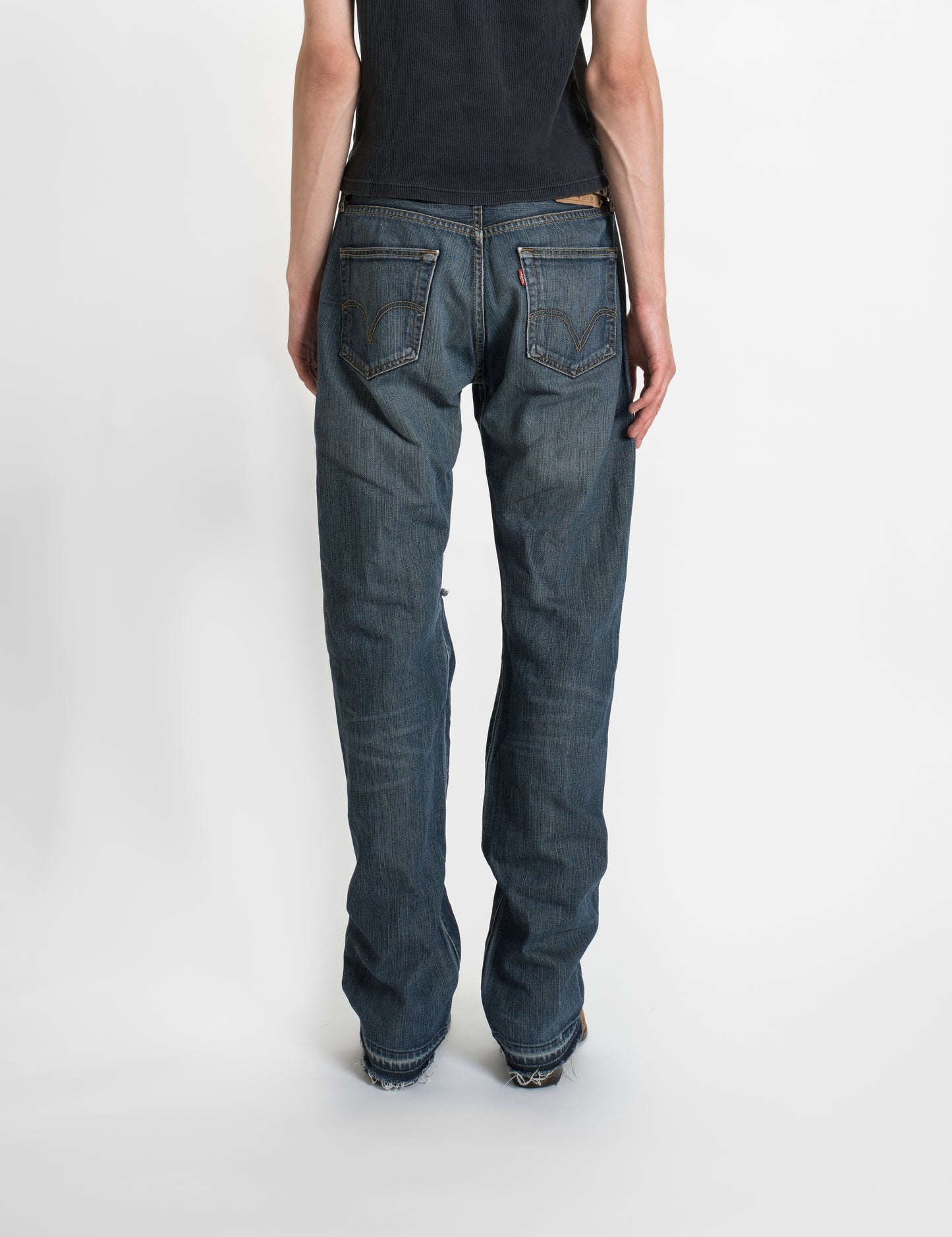 LEVI'S 90'S JEANS WITH STUDDED POCKETS