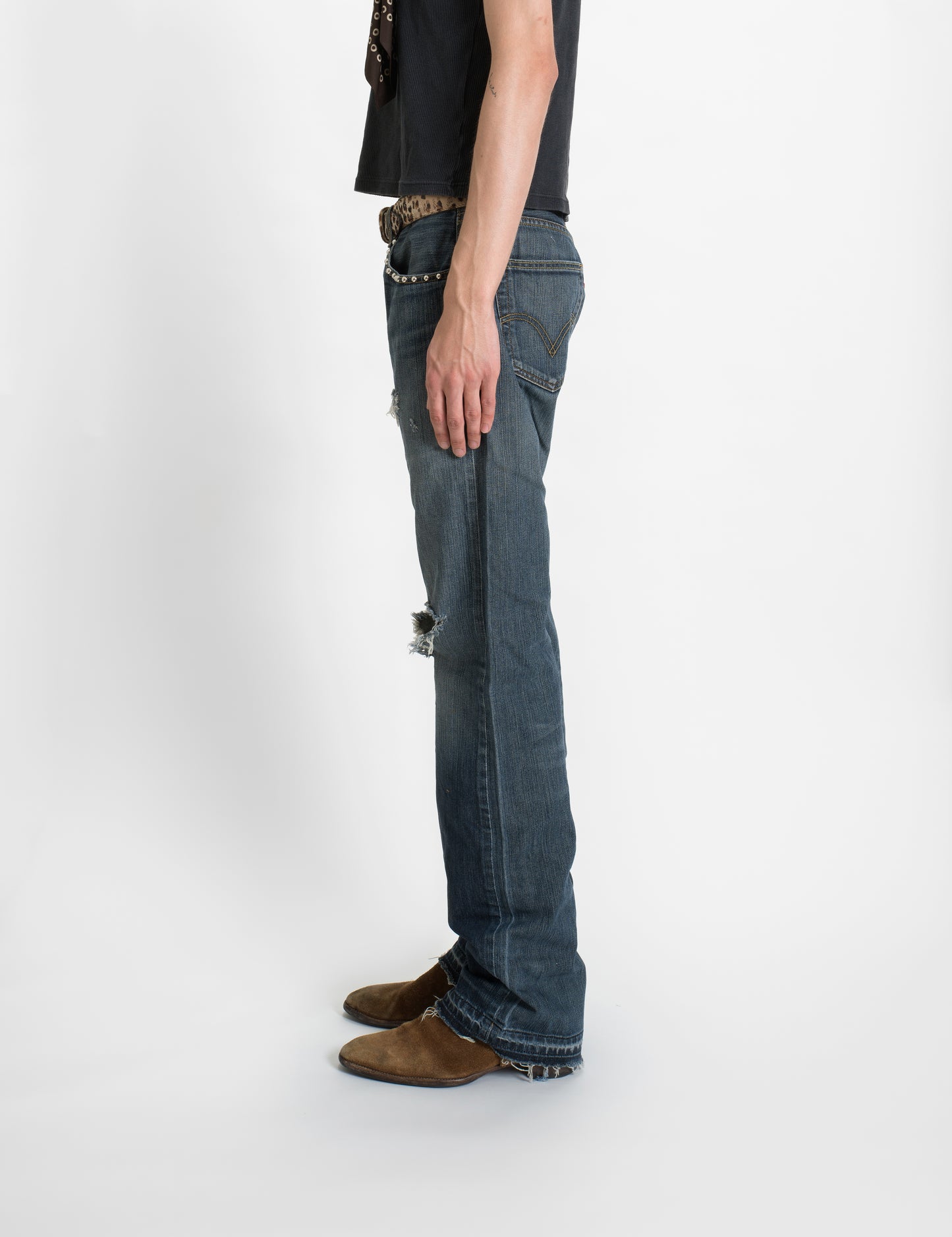 LEVI'S 90'S JEANS WITH STUDDED POCKETS