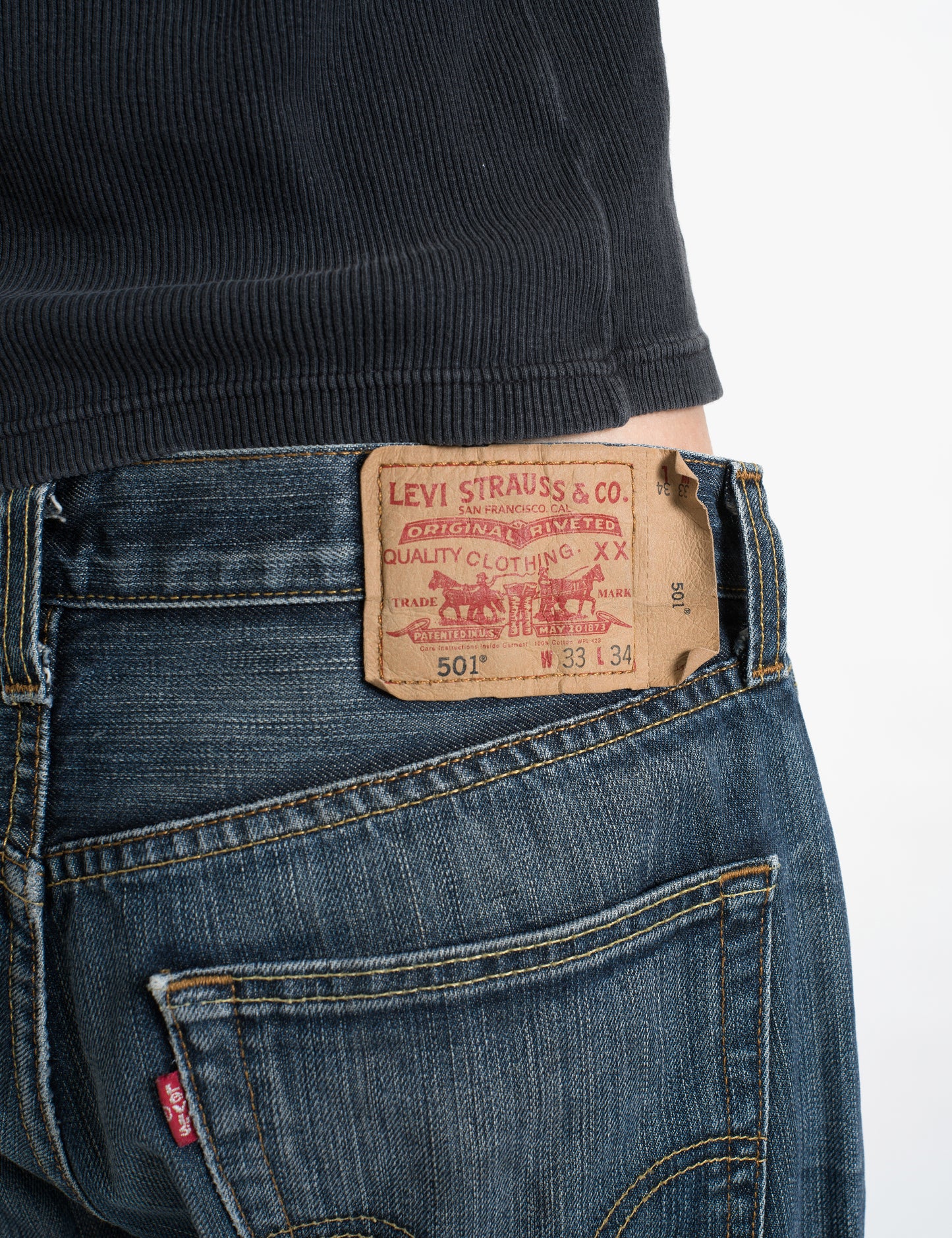 LEVI'S 90'S JEANS WITH STUDDED POCKETS