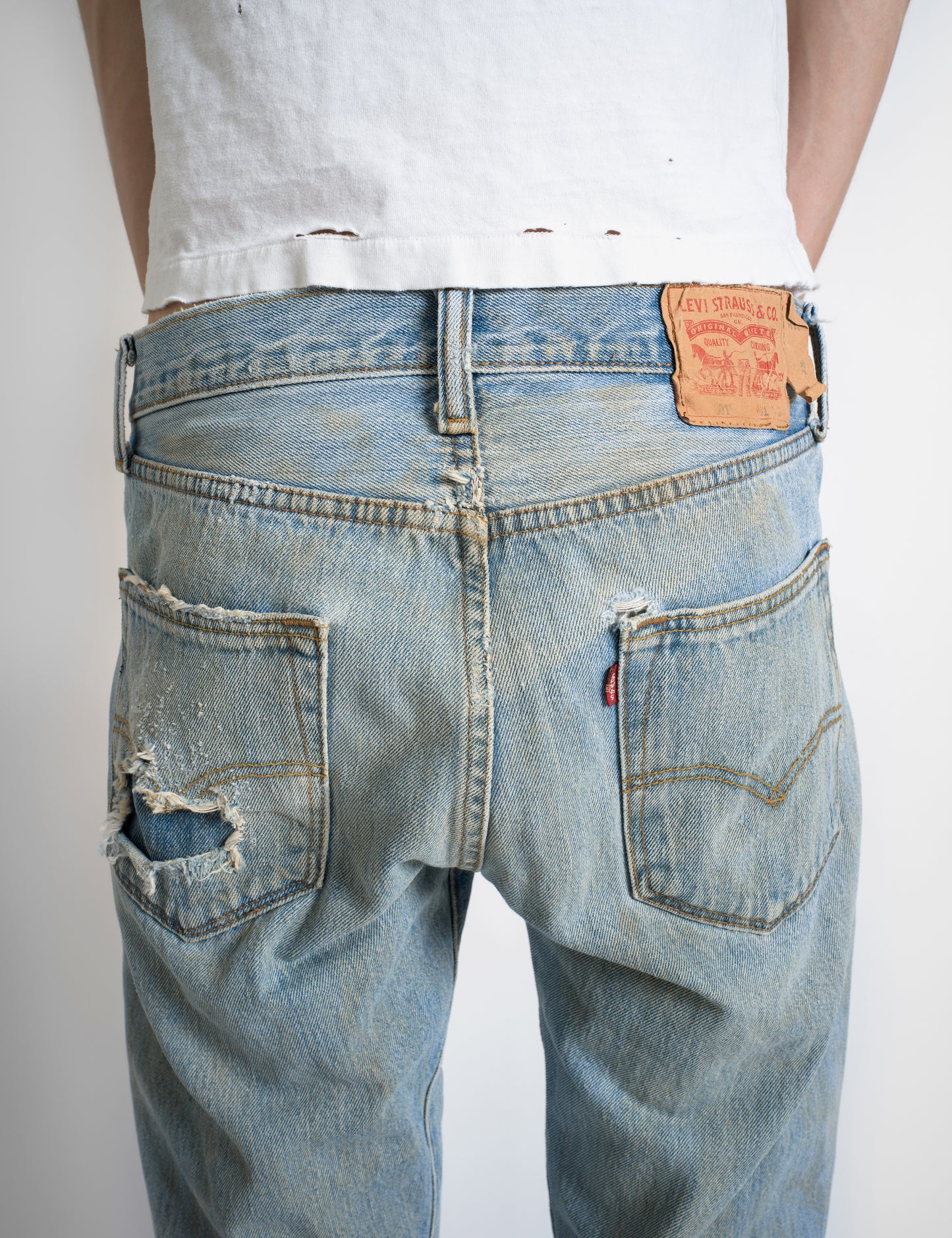 LEVI'S 00'S DIRT STAIN JEANS WITH DISTRESS MADE IN JAPAN